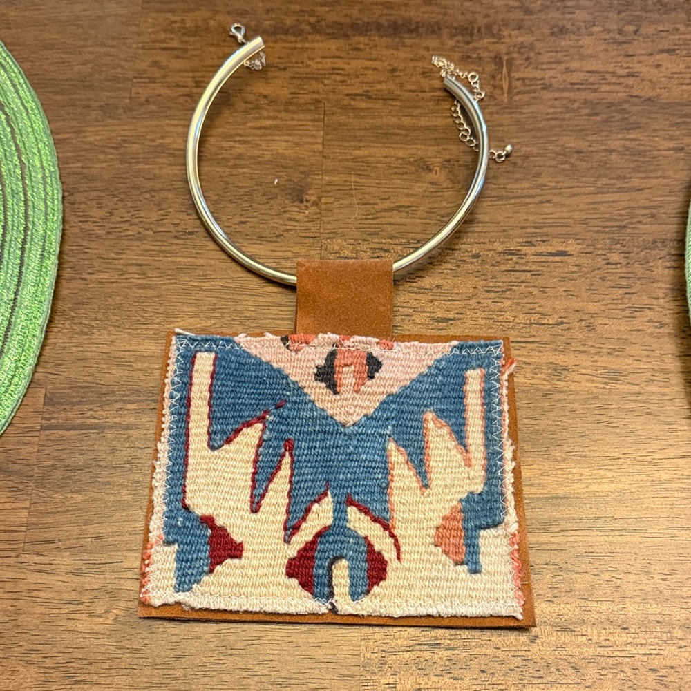 Orijinal Bohemian woven necklace in great condition